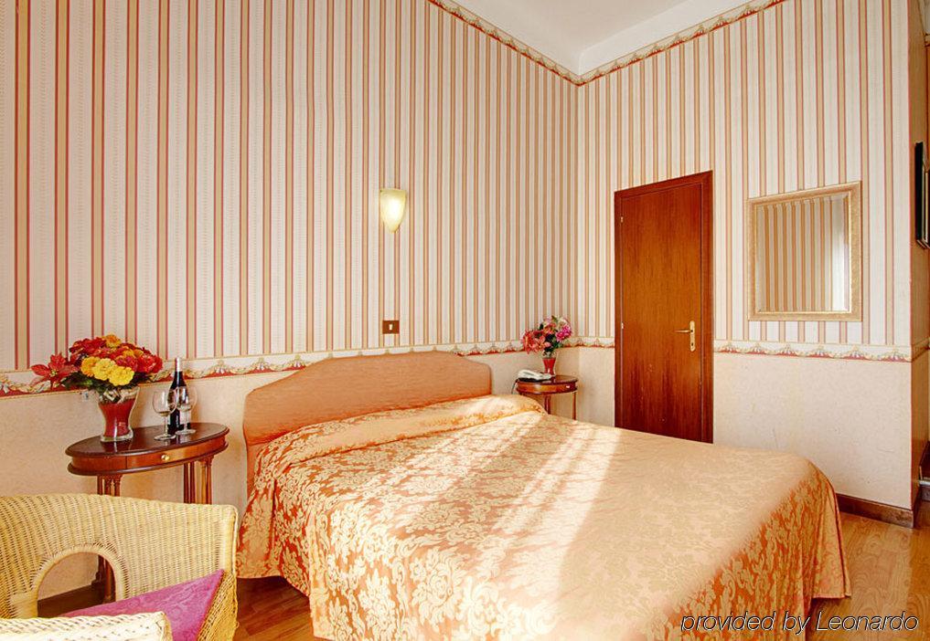 Hotel Aquarium Róma Kültér fotó